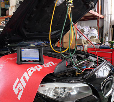 R.S. GARAGEにお任せください　キズヘコミ修理・整備・車検はこちら　無料見積り・簡単WEB予約・代車貸出